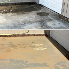 Baldwin-Countys-top-house-washing-company-recently-completed-a-professional-house-wash-and-concrete-cleaning-service-in-Spanish-Fort-Alabama-delivering-outstanding-results-and-a-very-satisfied-homeowner 1