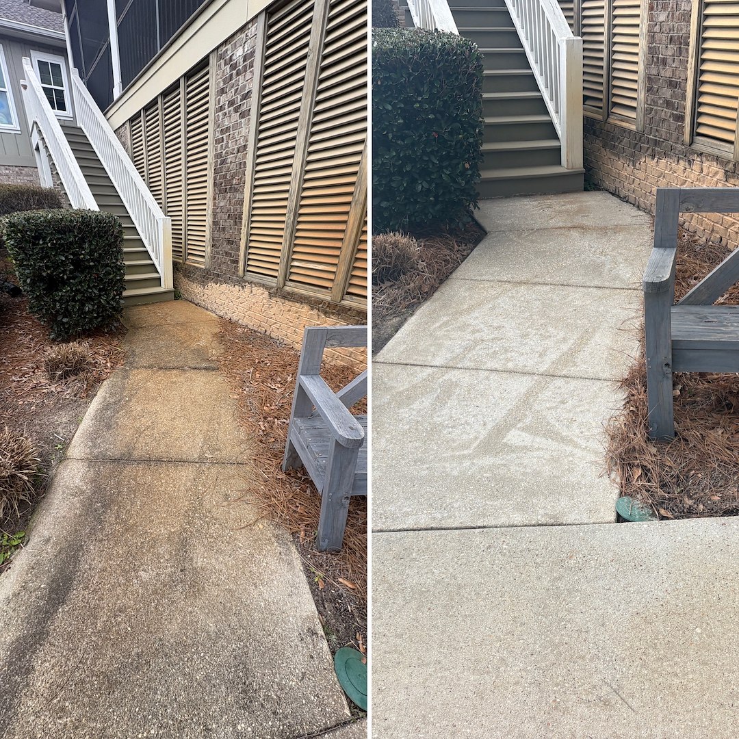 Baldwin County’s top-rated exterior cleaning professionals recently completed a stunning rust removal and concrete cleaning project at Steelwood Country Club and The Lodges At Steelwood in Loxley.